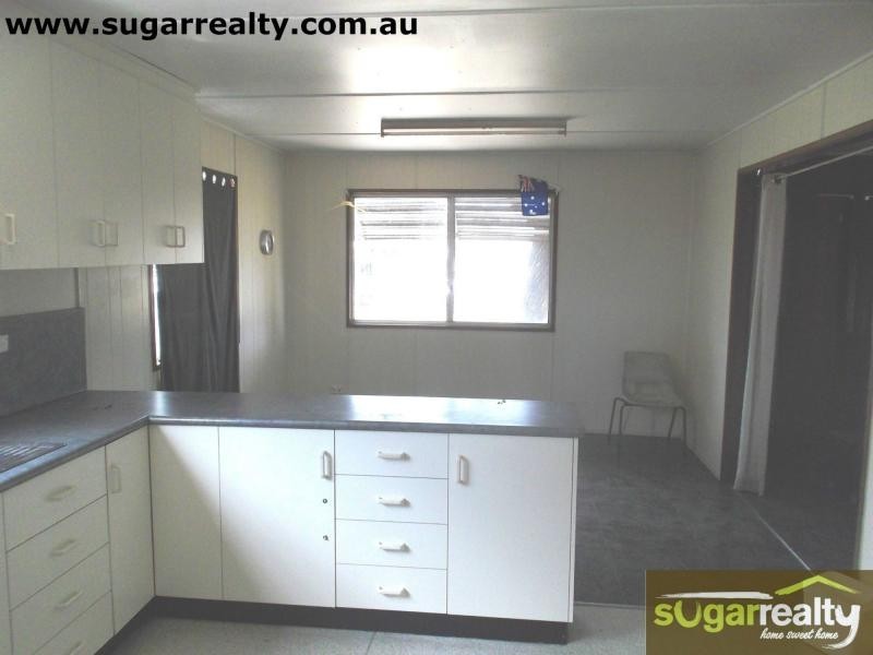 9 Larkin Street, Clare QLD 4807