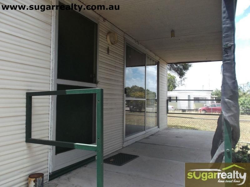 9 Larkin Street, Clare QLD 4807