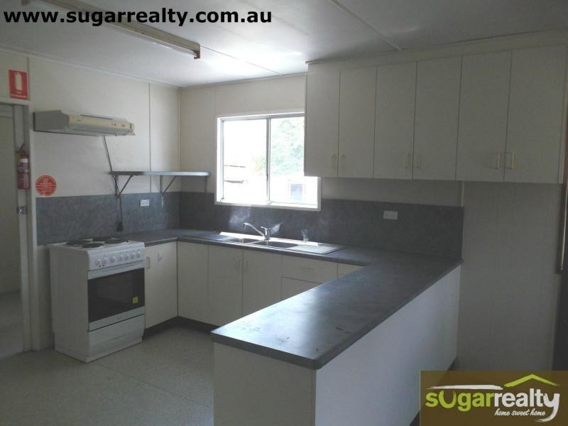 9 Larkin Street, Clare QLD 4807