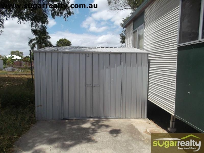 9 Larkin Street, Clare QLD 4807