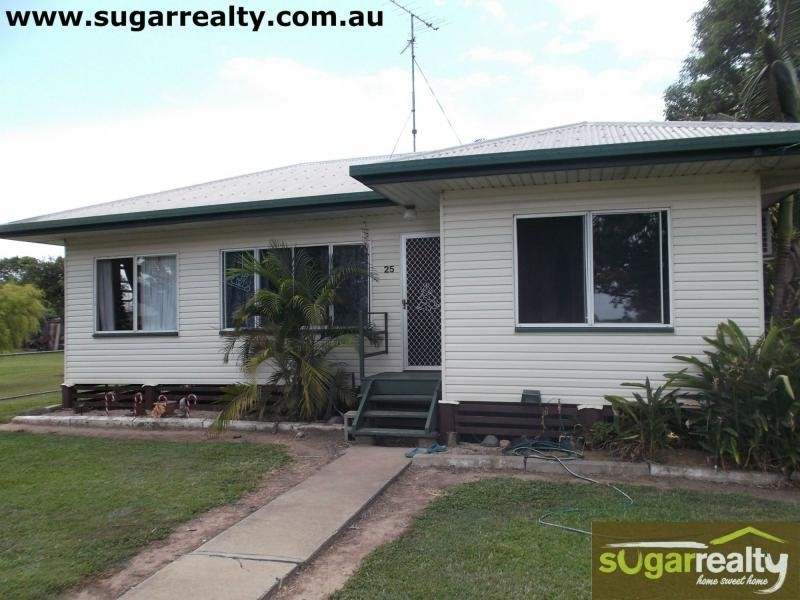 25 Larkin Street, Clare QLD 4807