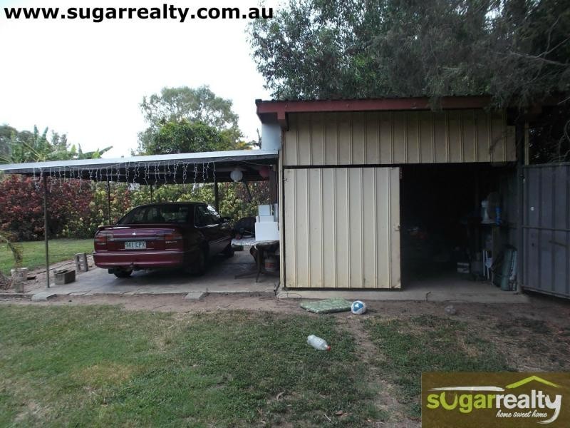 25 Larkin Street, Clare QLD 4807