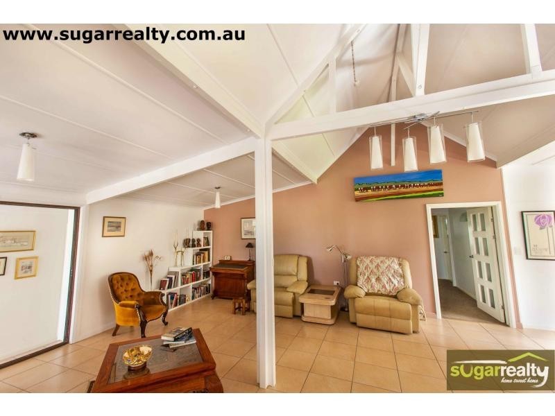 192 Mount Kelly Drive, Mount Kelly, Ayr QLD 4807