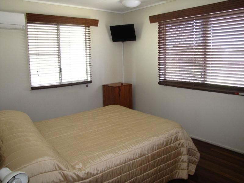 35 Bowling Green Street, Brandon QLD 4808