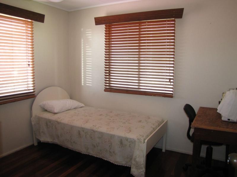 35 Bowling Green Street, Brandon QLD 4808