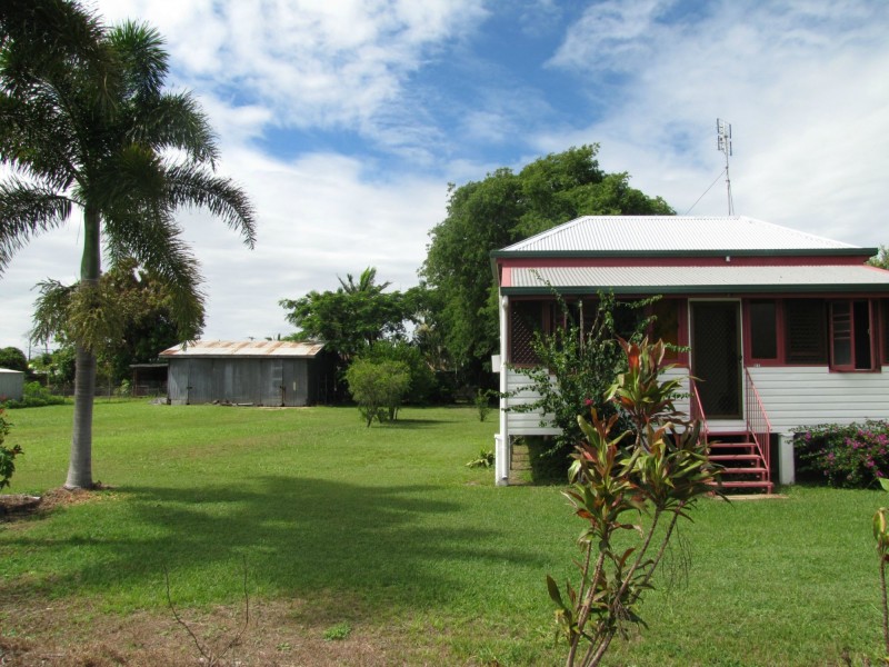 81 Banister Street, Brandon QLD 4808