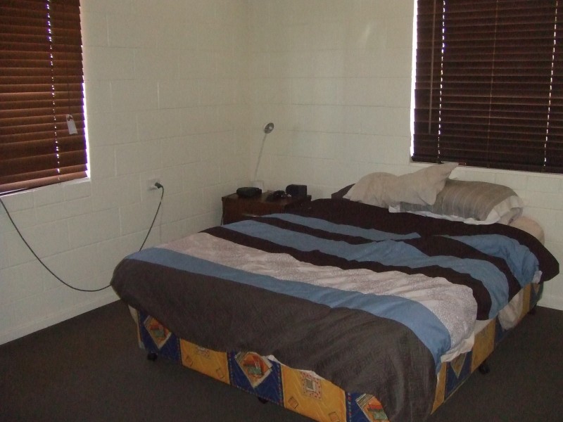 4/88 Gibson Street, Ayr QLD 4807