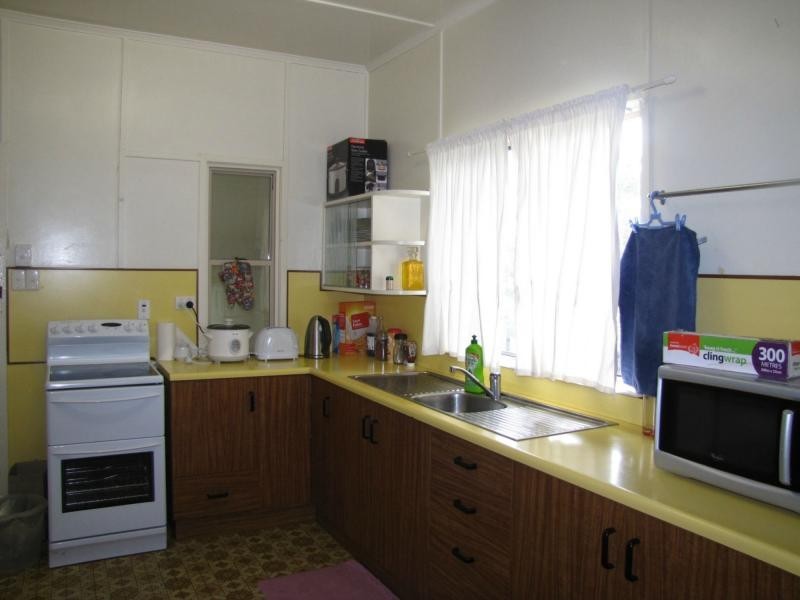 86 Gibson Street, Ayr QLD 4807