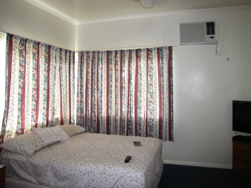 86 Gibson Street, Ayr QLD 4807