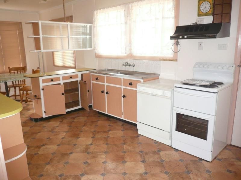 26 King Street, Ayr QLD 4807