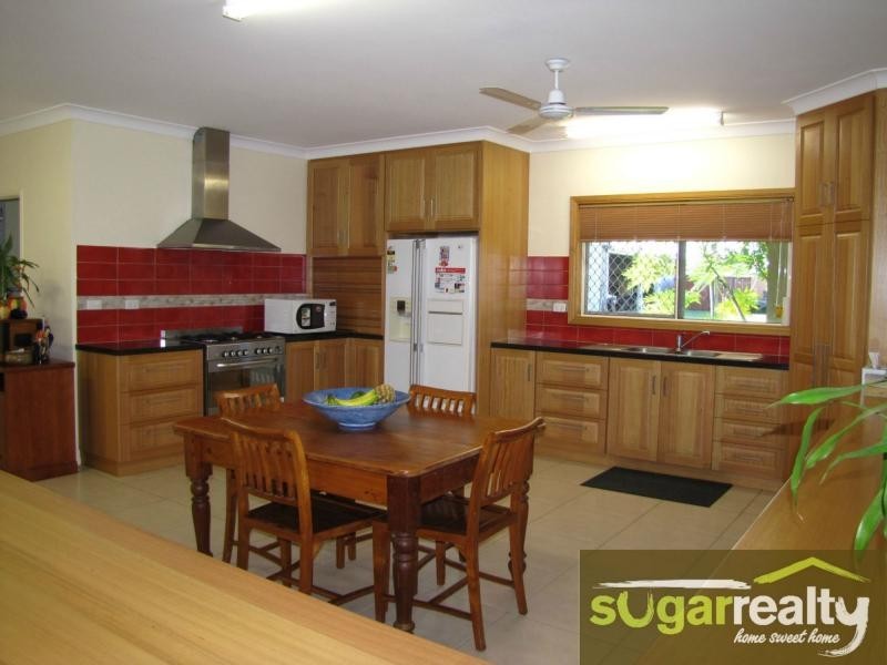 261 Sexton Highway, Brandon QLD 4808