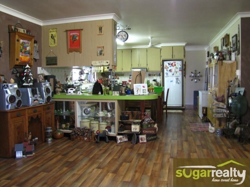 21 Waterview Road, Airville QLD 4807