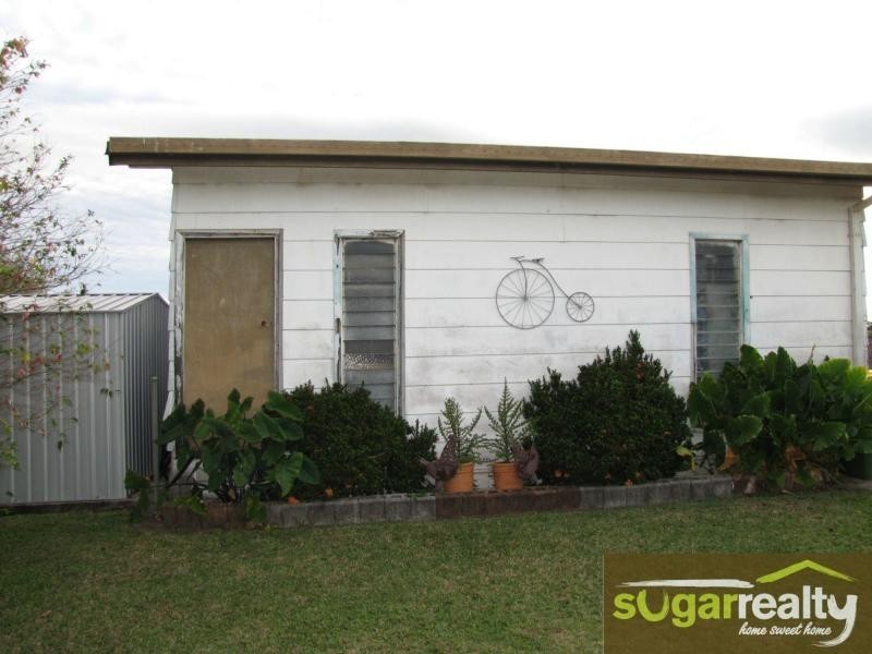 21 Waterview Road, Airville QLD 4807