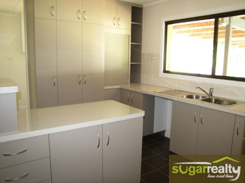 25 Fifteenth A Street, Home Hill QLD 4806