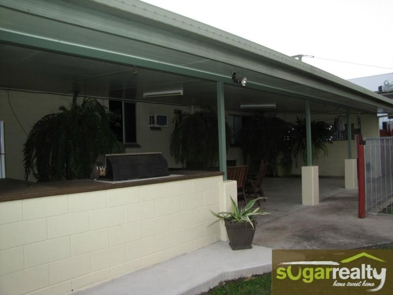 17 Irving Street, Ayr QLD 4807