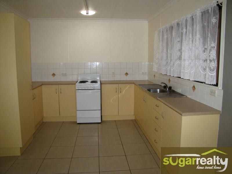 32 Old Clare Road, Ayr QLD 4807