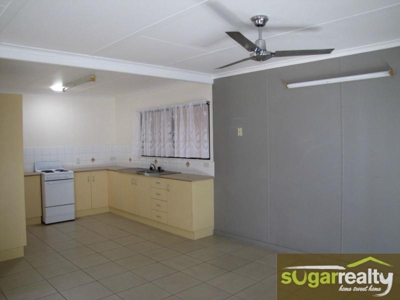 32 Old Clare Road, Ayr QLD 4807