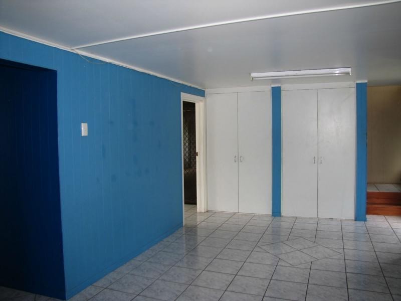 75 Young Street, Ayr QLD 4807