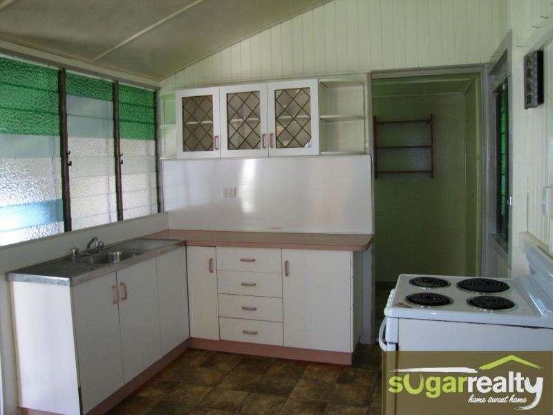 16 Richard Street, Ayr QLD 4807