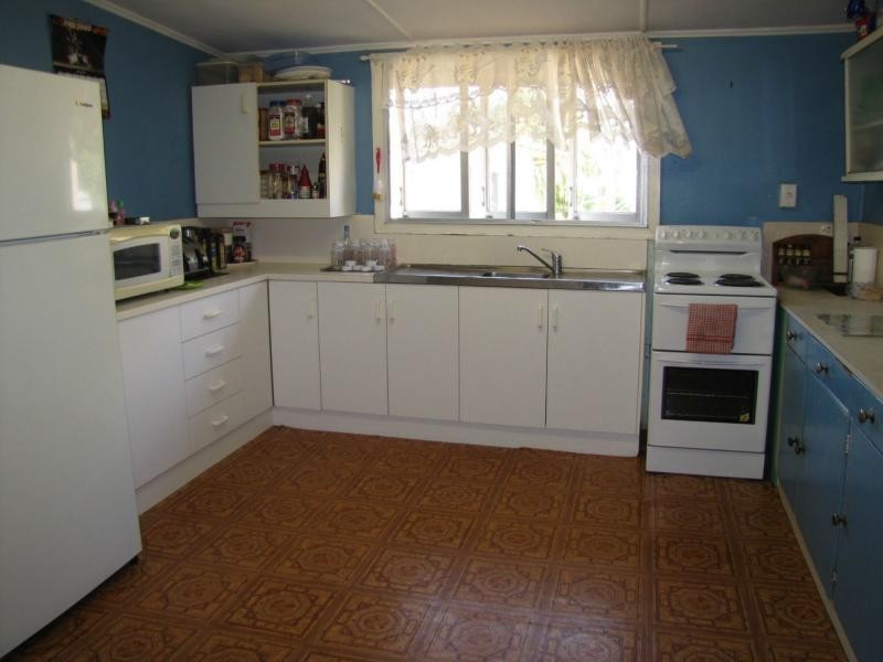 13 Dennis Street, Ayr QLD 4807