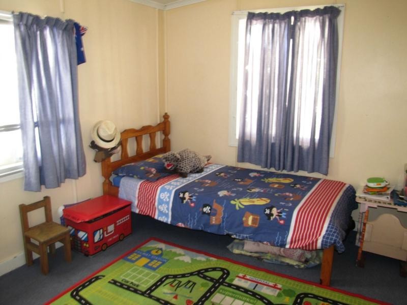 13 Dennis Street, Ayr QLD 4807