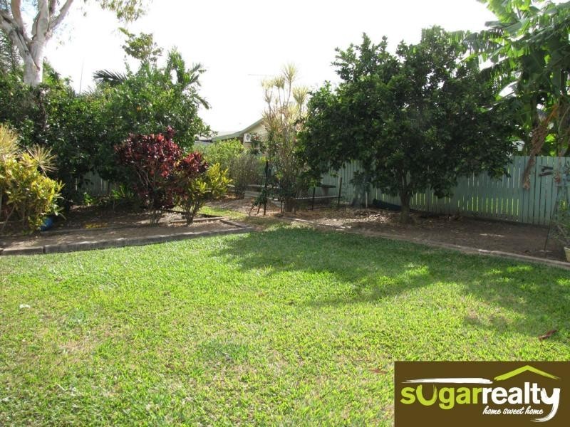 33 Laurence Crescent, Ayr QLD 4807