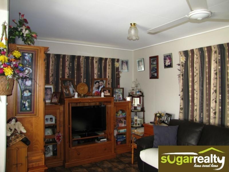 10 Burke Street, Brandon QLD 4808