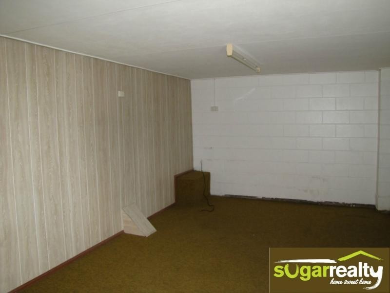 27 Narrah Street, Alva Beach, Alva QLD 4807