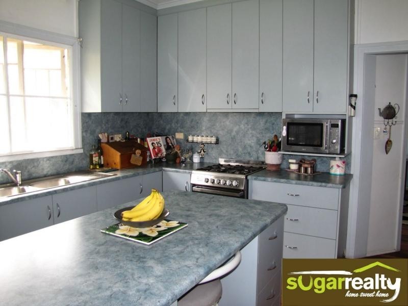 11 Mary Street, Ayr QLD 4807