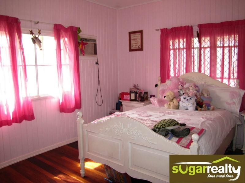 11 Mary Street, Ayr QLD 4807