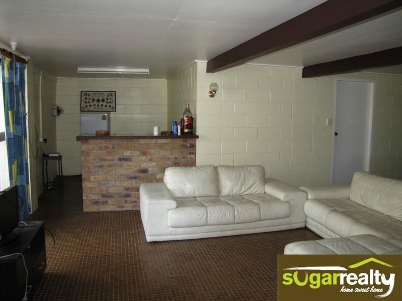 440 Beach Road, Ayr QLD 4807