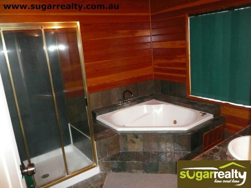 6 Crofton Street, Ayr QLD 4807