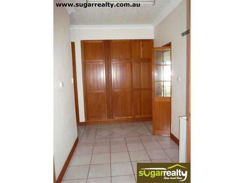 6 Crofton Street, Ayr QLD 4807