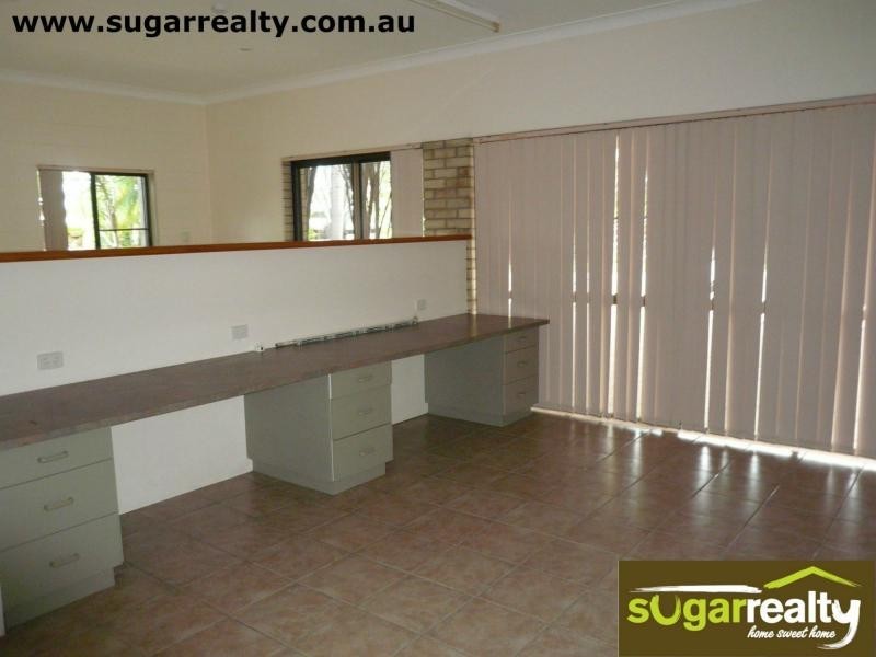 6 Crofton Street, Ayr QLD 4807