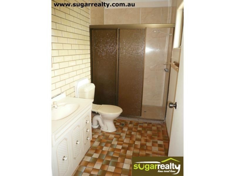 6 Crofton Street, Ayr QLD 4807