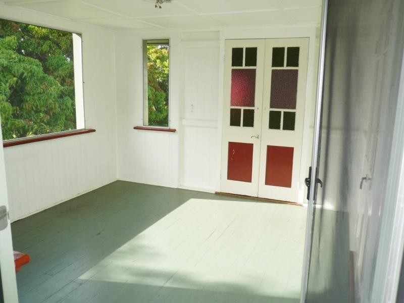 2 Crofton Street, Ayr QLD 4807