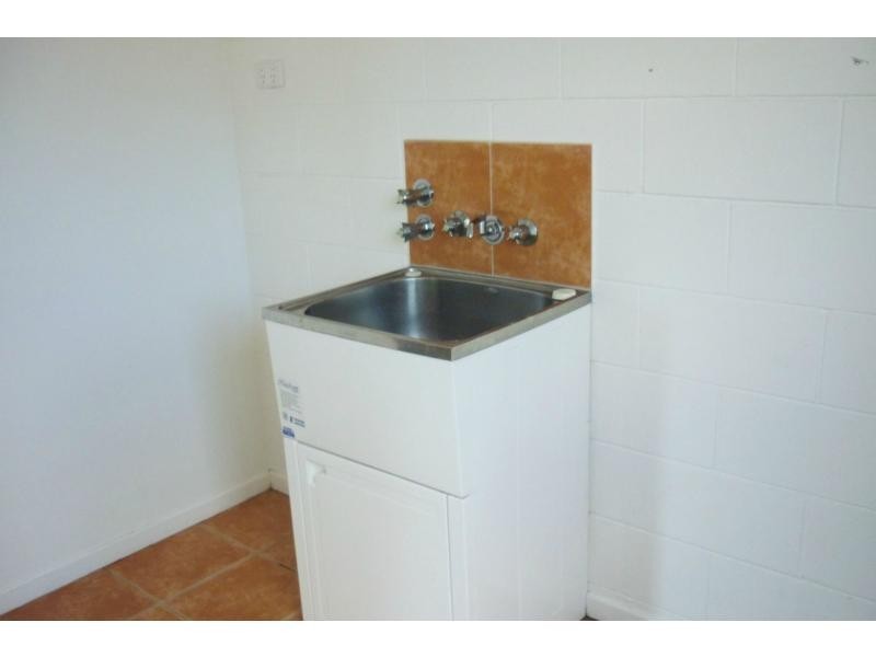 2 Crofton Street, Ayr QLD 4807