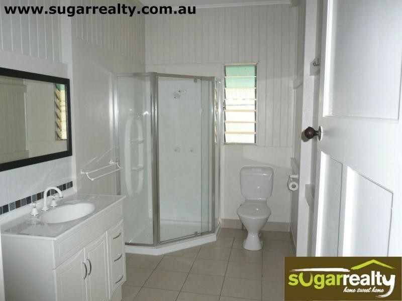 94 Sixth Street, Home Hill QLD 4806