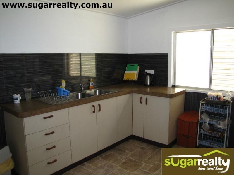 19 Stewart Street, Ayr QLD 4807