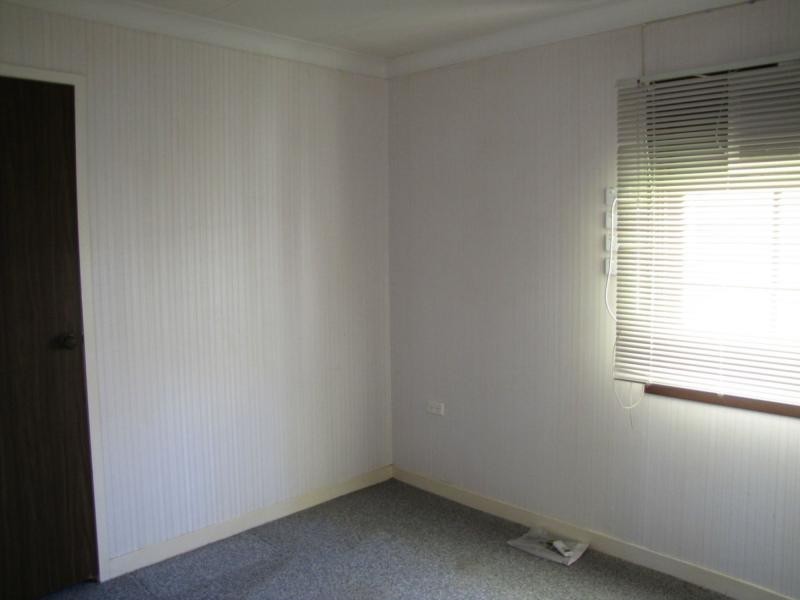 6-8 Hayes Street, Ayr QLD 4807