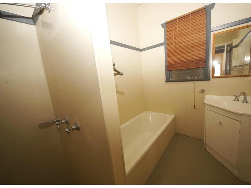 82 Fourteenth Avenue, Home Hill QLD 4806