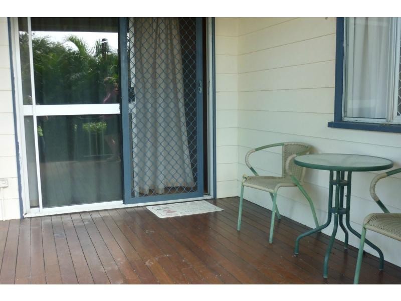 38 Tenth Avenue, Home Hill QLD 4806
