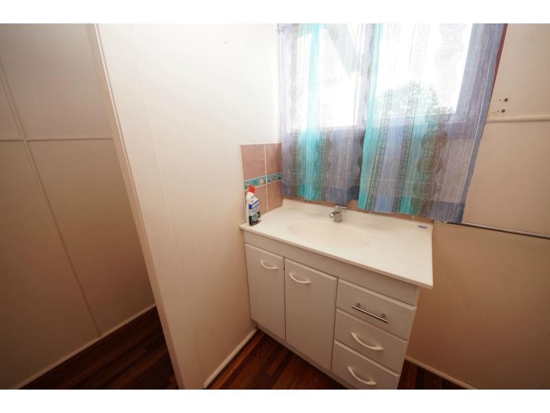 60 Third Avenue, Home Hill QLD 4806