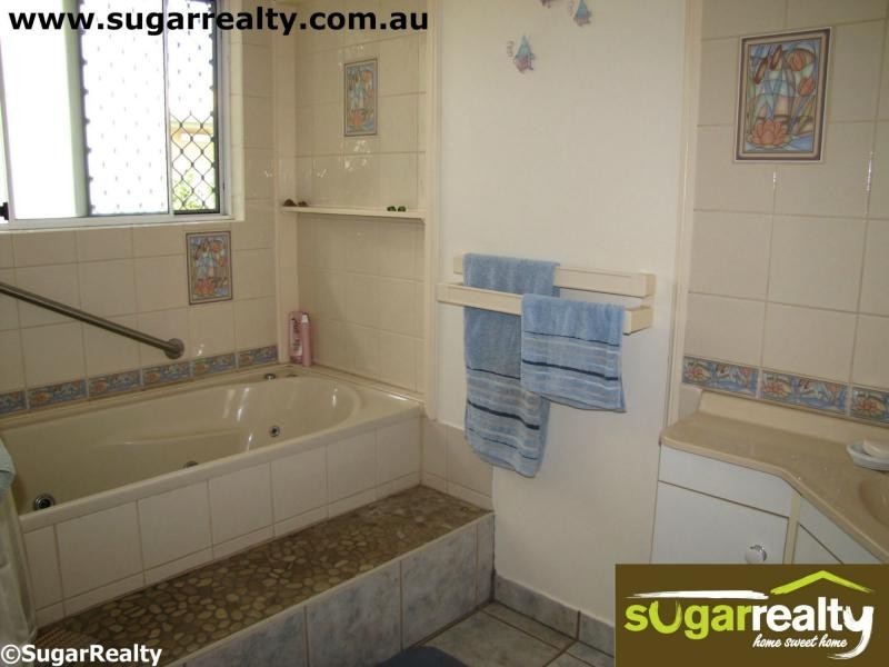 29 Laurence Crescent, Ayr QLD 4807
