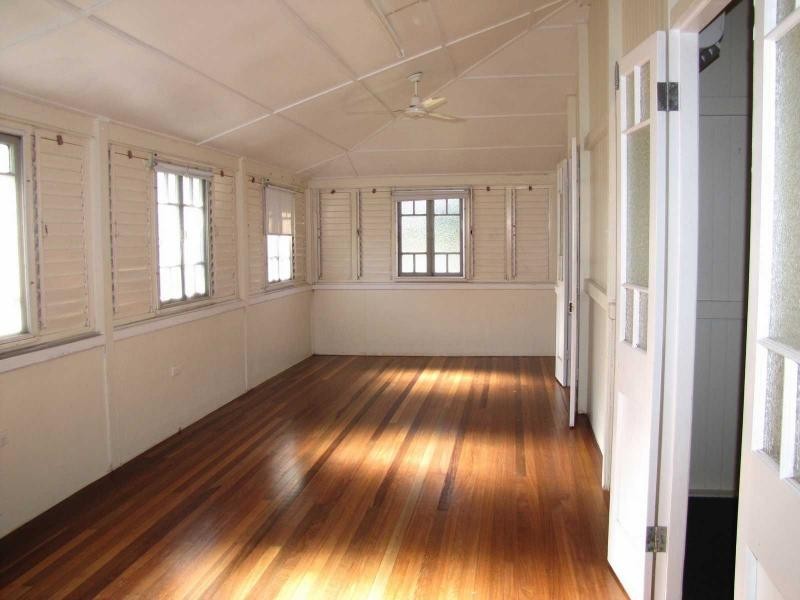 11 Coronation Street, Ayr QLD 4807