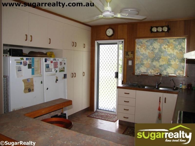 23 Bowling Green Street, Brandon QLD 4808