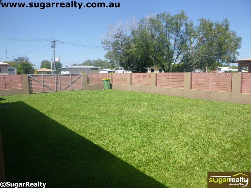 1 Strathdee Court, Ayr QLD 4807