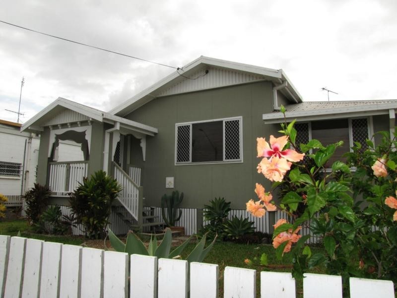 268 Queen Street, Ayr QLD 4807