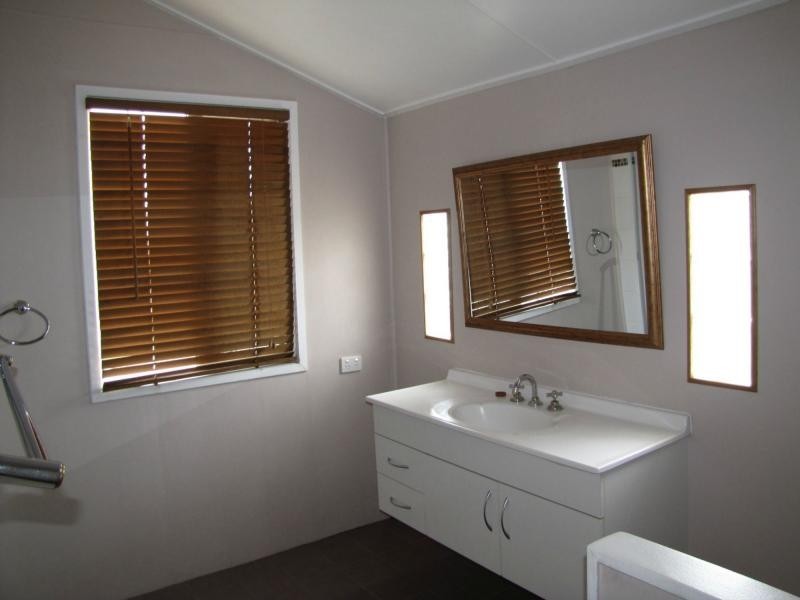 268 Queen Street, Ayr QLD 4807