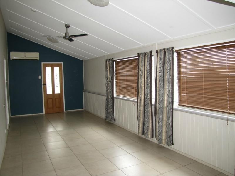 268 Queen Street, Ayr QLD 4807